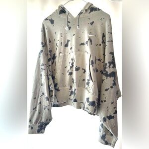 NIKE XL semi cropped hoodie sweatshirt